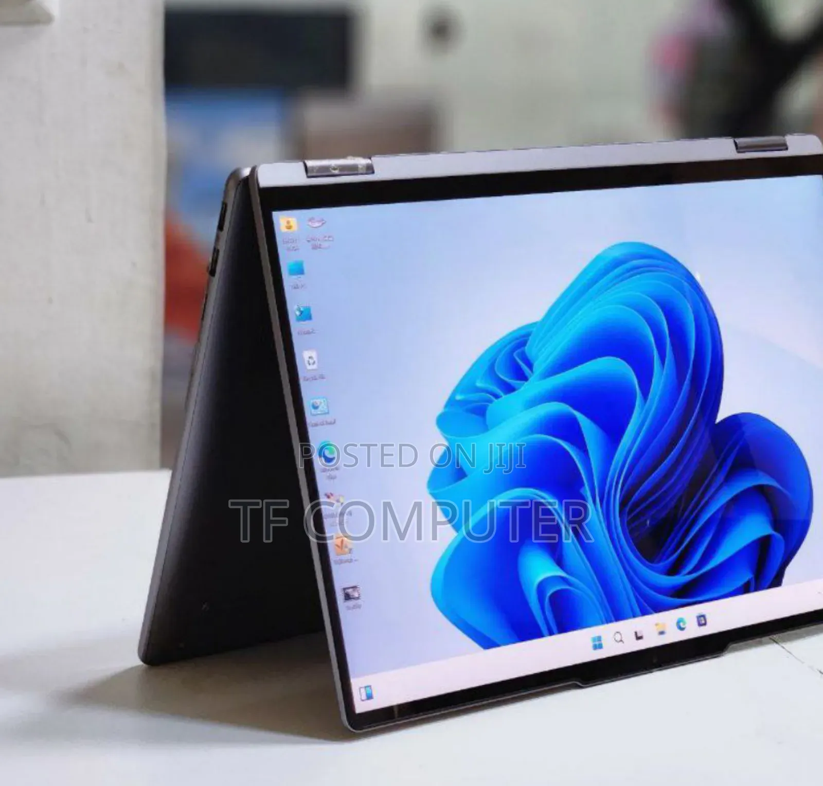 New Laptop Lenovo Yoga 7i 16GB Intel Core I7 SSD 1T