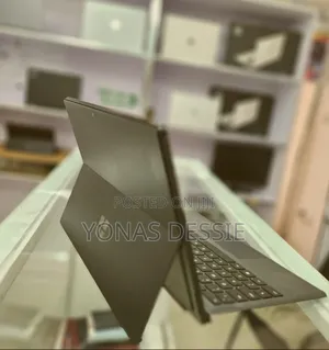 Photo - Laptop Microsoft Surface Pro 6 16GB Intel Core i7 SSD 256GB