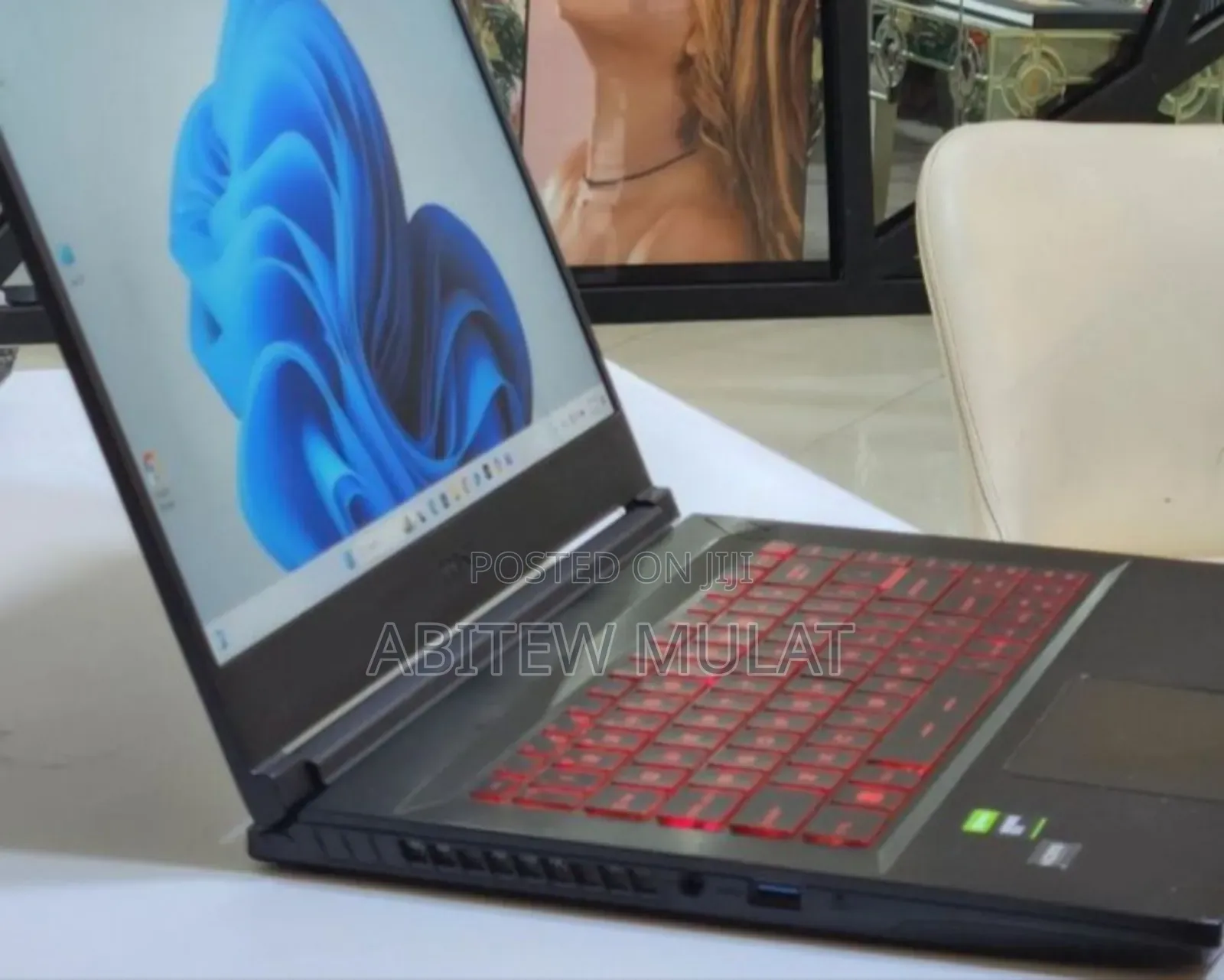 New Laptop MSI GF63 12GB Intel Core I5 SSD 512GB