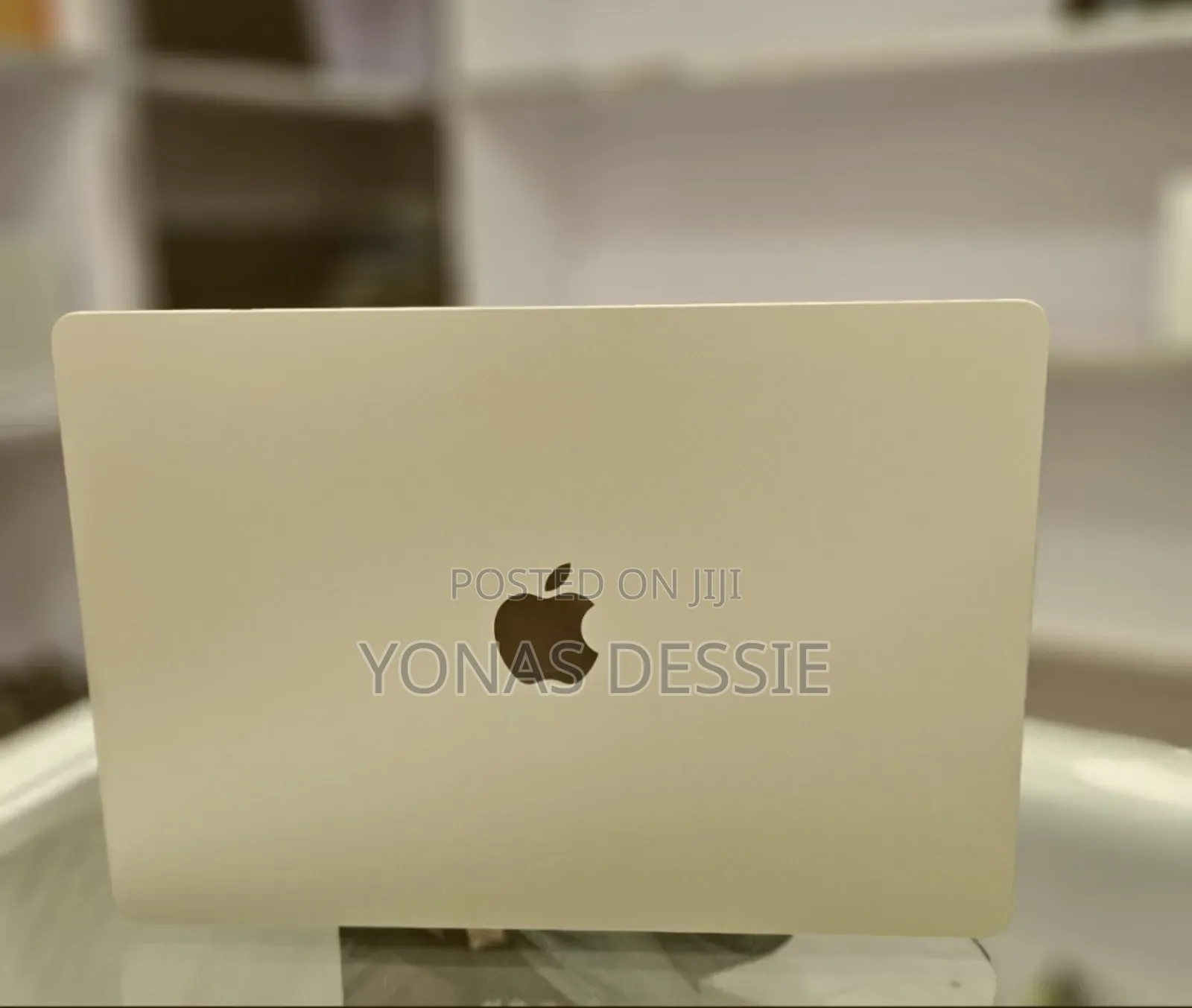 New Laptop Apple MacBook Air 2024 M3 15-Inch 8GB Apple M3 SSD 256GB