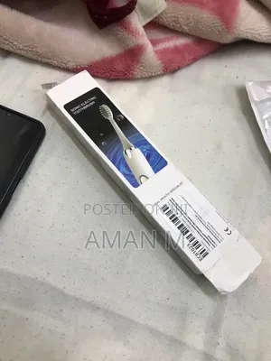 Photo - Electric Chargeable Toothbrush