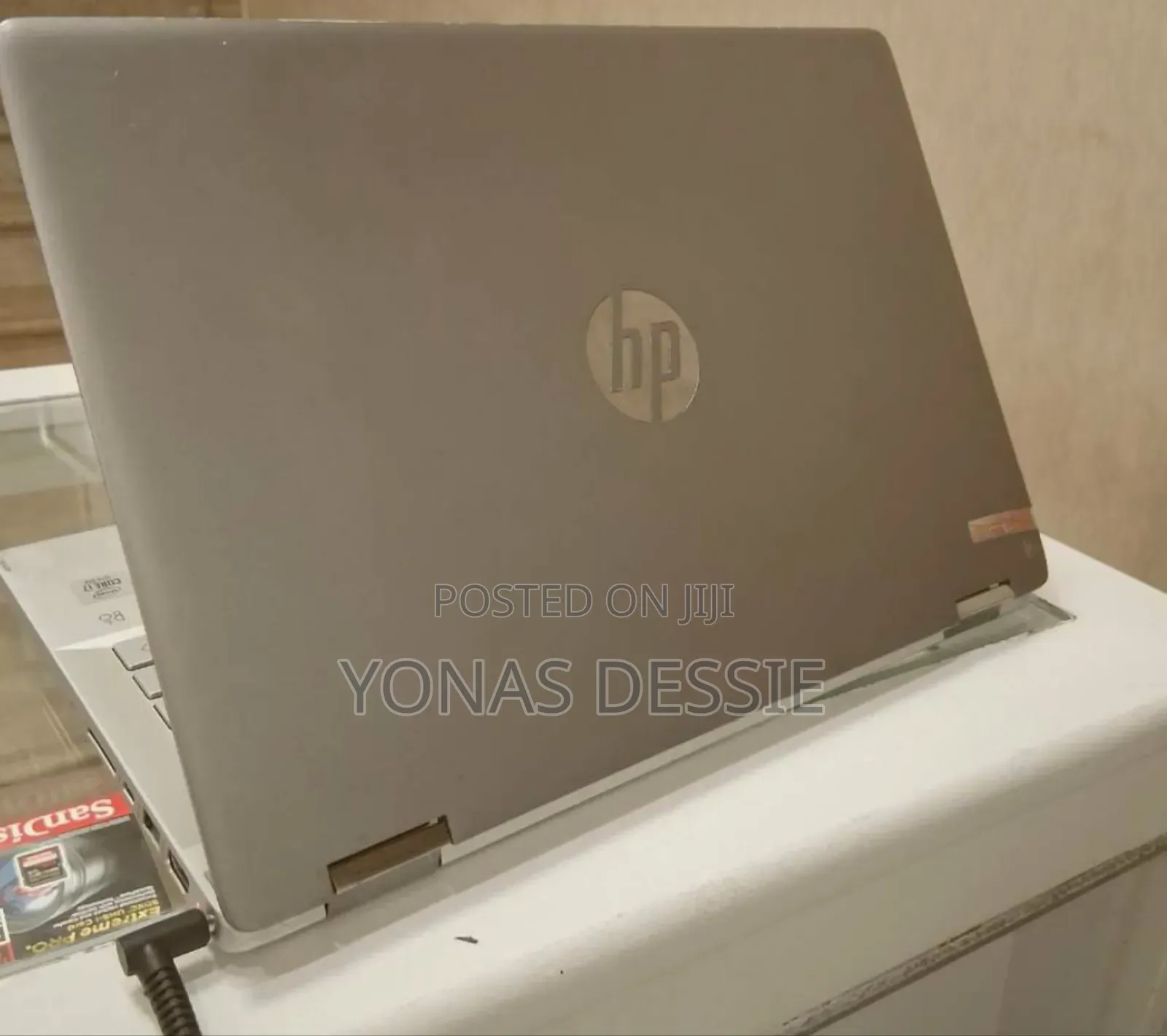 New Laptop HP Pavilion X360 8GB Intel Core I7 SSD 256GB