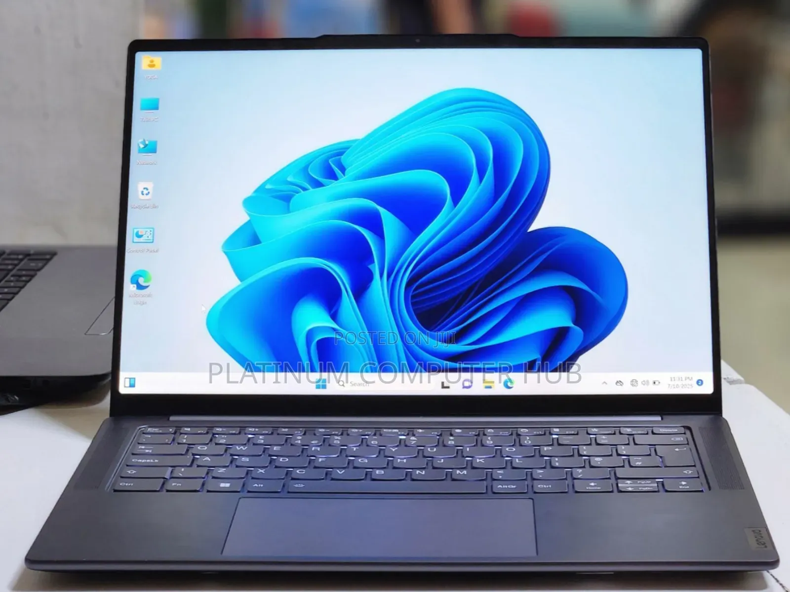 New Laptop Lenovo ThinkPad Yoga 32GB Intel Core I7 SSD 1T