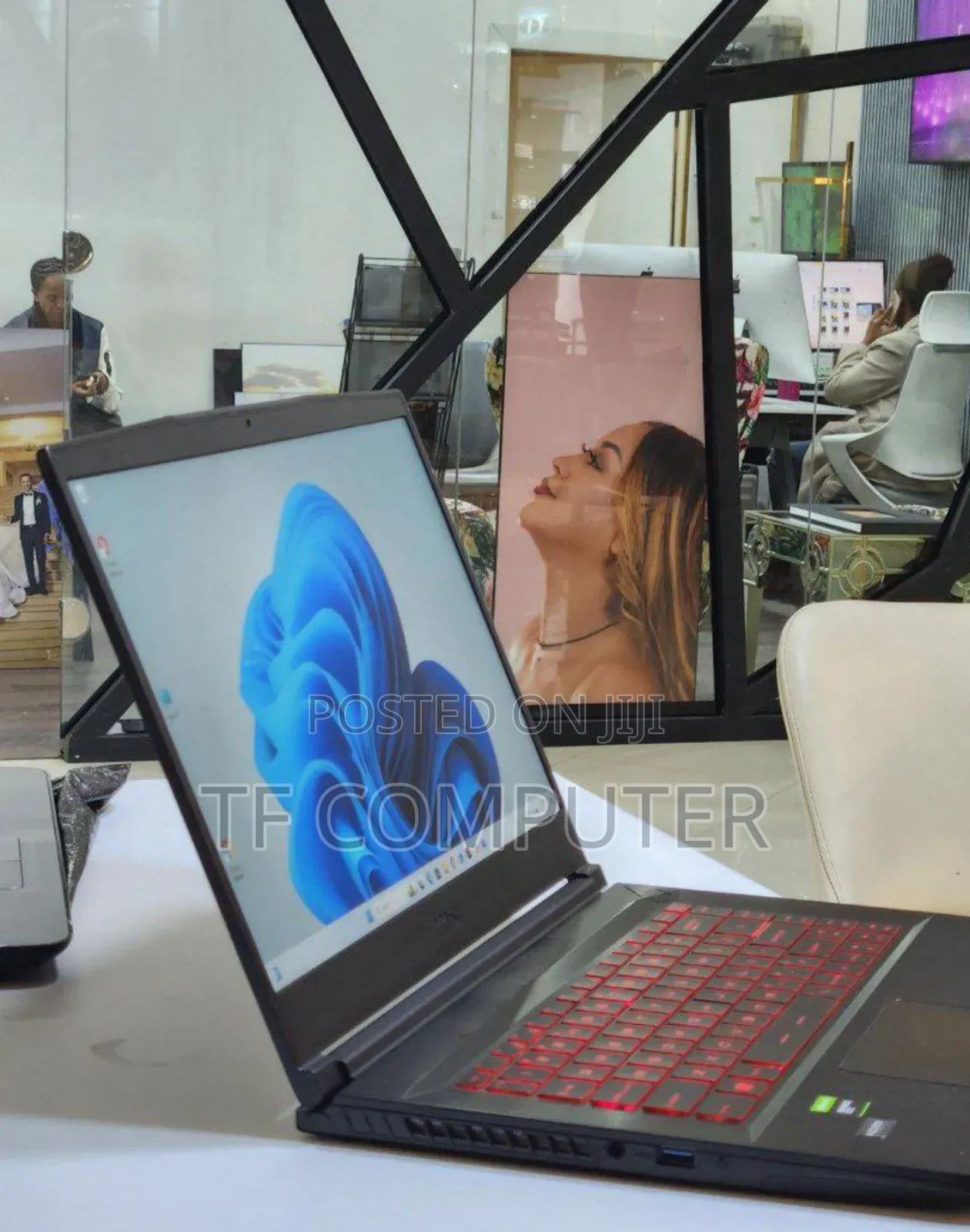 New Laptop MSI GF63 12GB Intel Core I5 SSD 512GB