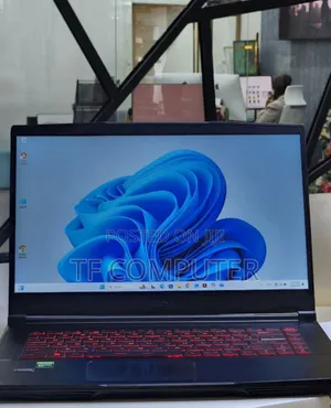 New Laptop MSI GF63 12GB Intel Core I5 SSD 512GB