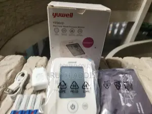 Photo - Digital Blood Ppressuer Monitor才能medical Blood Pressure