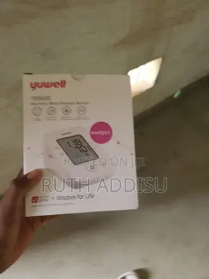 Photo - Blood Pressure Monitor የደም መለኪያ ዲጂታል ለቤት እና ሆስፒታል Bp Monitor