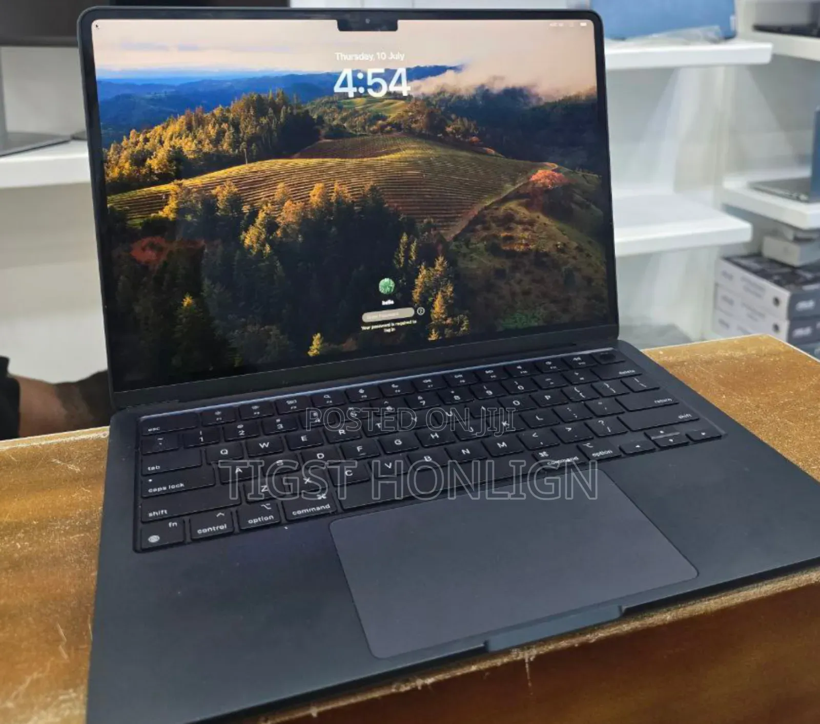 New Laptop Apple MacBook 8GB Apple M2 SSD 256GB