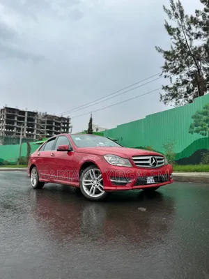 Mercedes-Benz C250 2014 Red