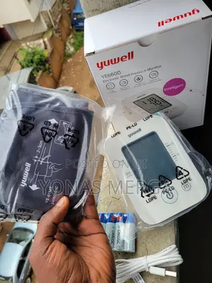 Photo - Bp Monitoring犯وarm Bp Monitor With Large Display0ķbp Monitor