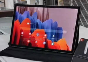 Photo - New Samsung Galaxy Tab S7 128 GB Black