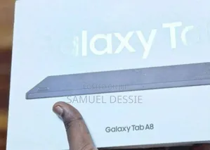 Photo - New Laptop Samsung 4GB SSD 60GB