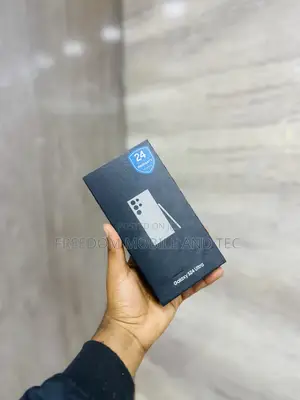 New Samsung Galaxy S24 Ultra 256 GB