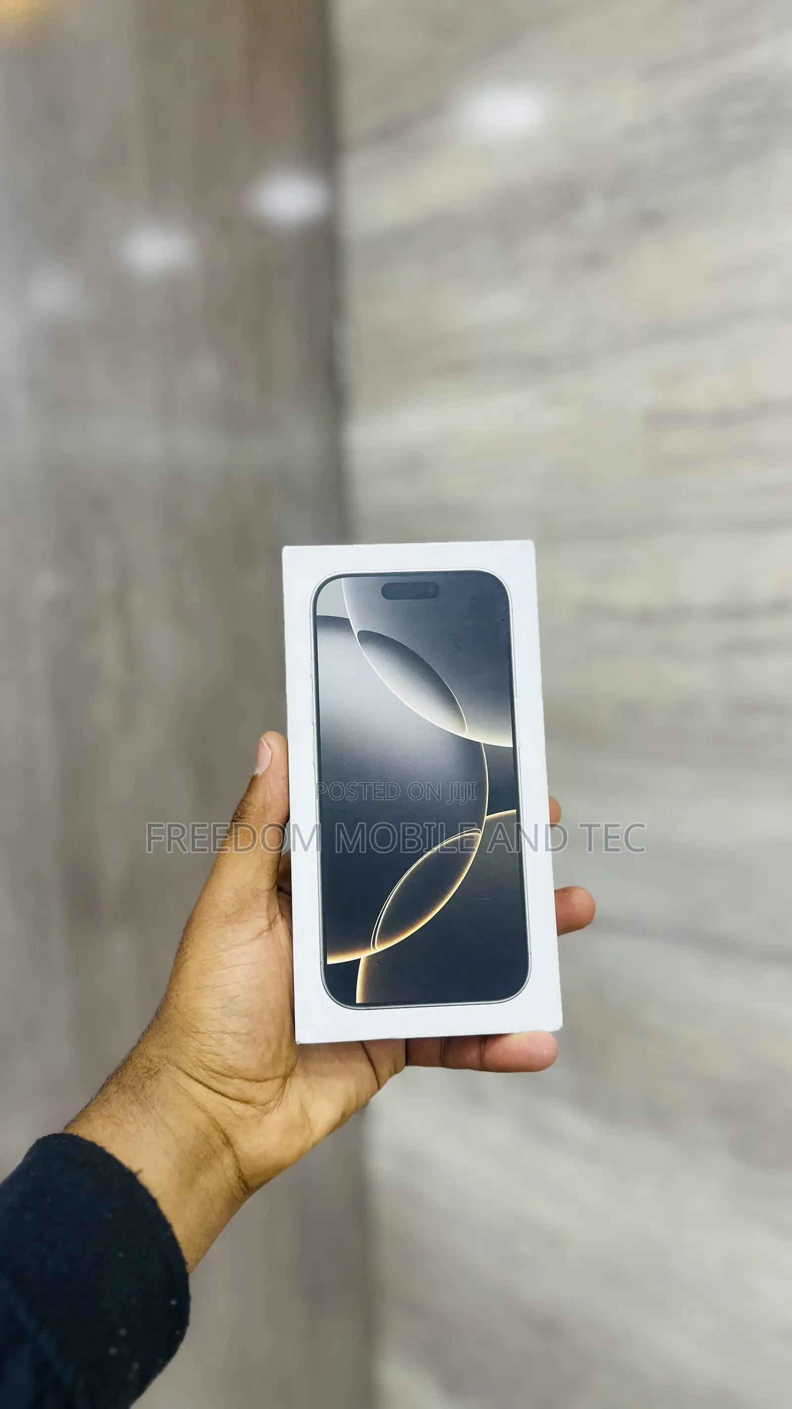 New Apple iPhone 16 Pro 256 GB