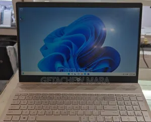 Photo - New Laptop HP Pavilion 15 16GB Intel Core I5 SSD 512GB