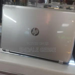 New Laptop HP Pavilion 15 8GB AMD A8 SSD 72GB