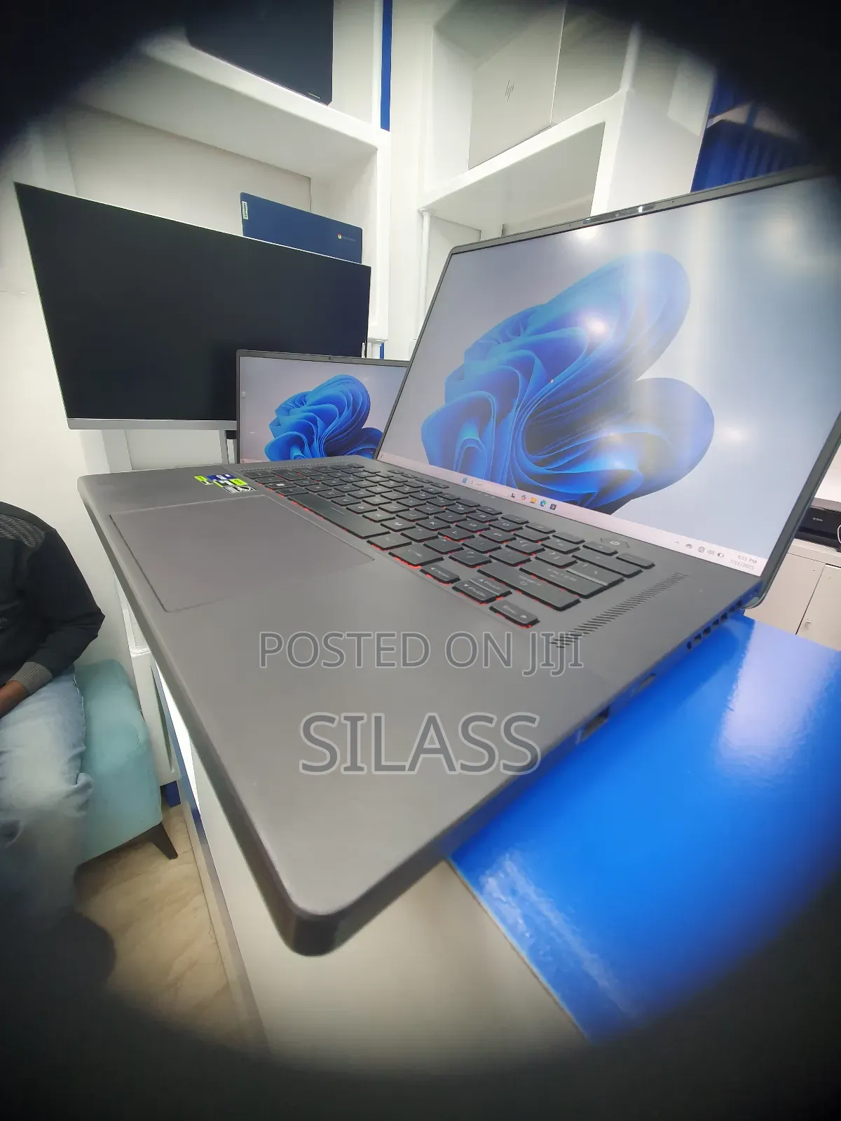 New Laptop Asus ROG Zephyrus G16 16GB Intel Core I9 SSD 1T