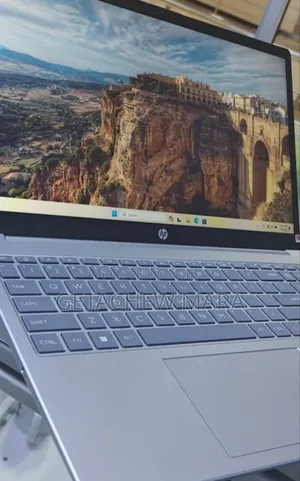 New Laptop HP Stream Notebook 16GB Intel Core I7 SSD 512GB