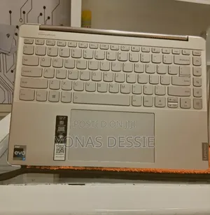 Photo - New Laptop Lenovo Yoga 9i 16GB Intel Core I7 SSD 512GB