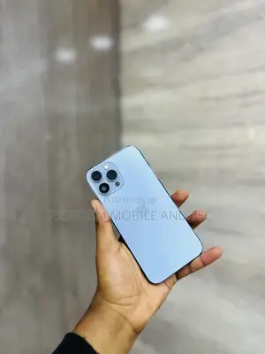 Photo - Apple iPhone 13 Pro Max 256 GB Blue