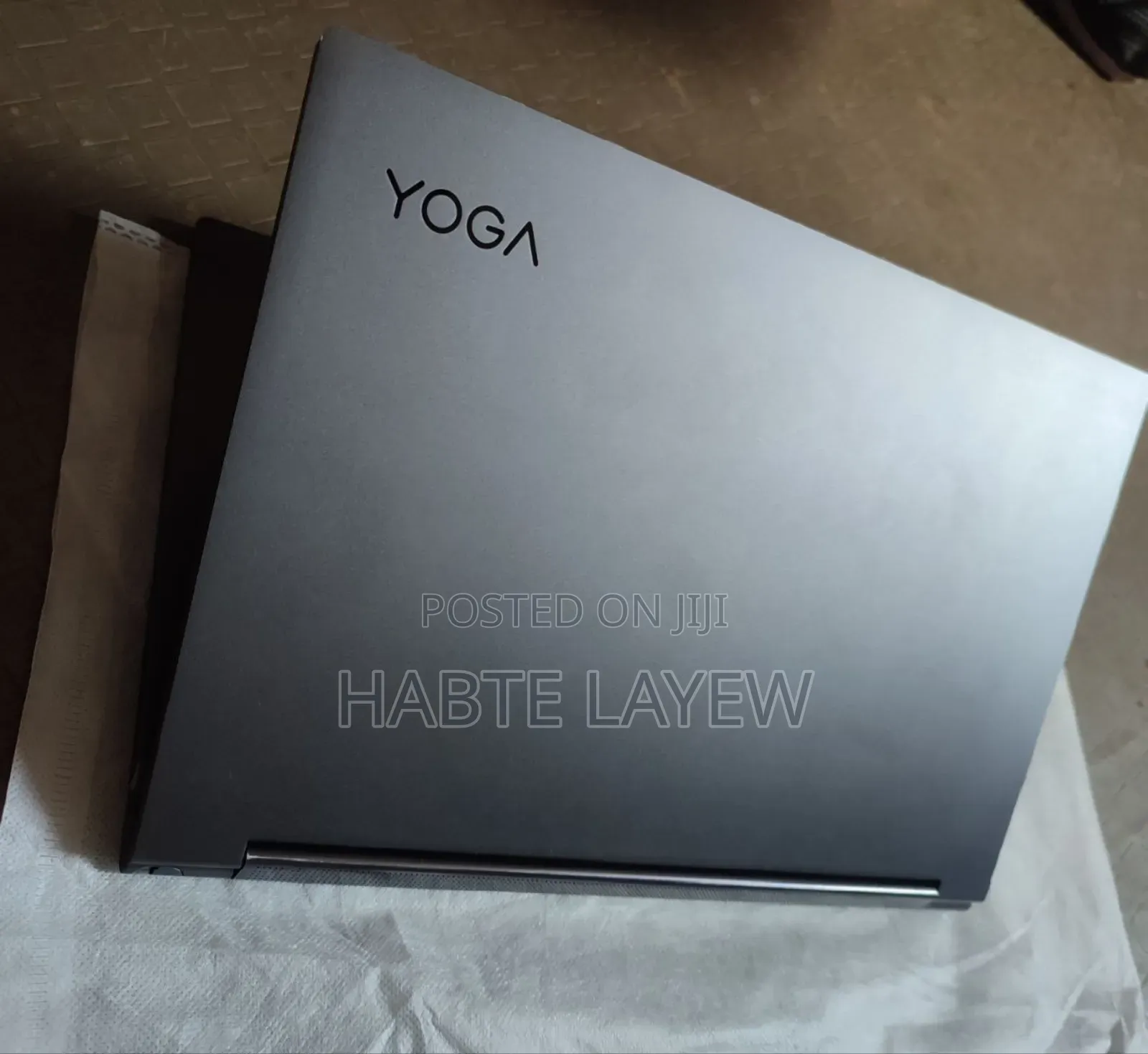 New Laptop Lenovo Yoga 330 16GB Intel Core I7 SSD 512GB