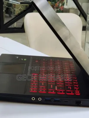 New Laptop MSI GF63 12GB Intel Core I5 SSD 512GB