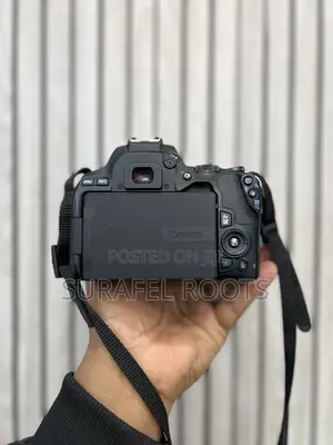 Camera Video 250 D Wiyh Lens