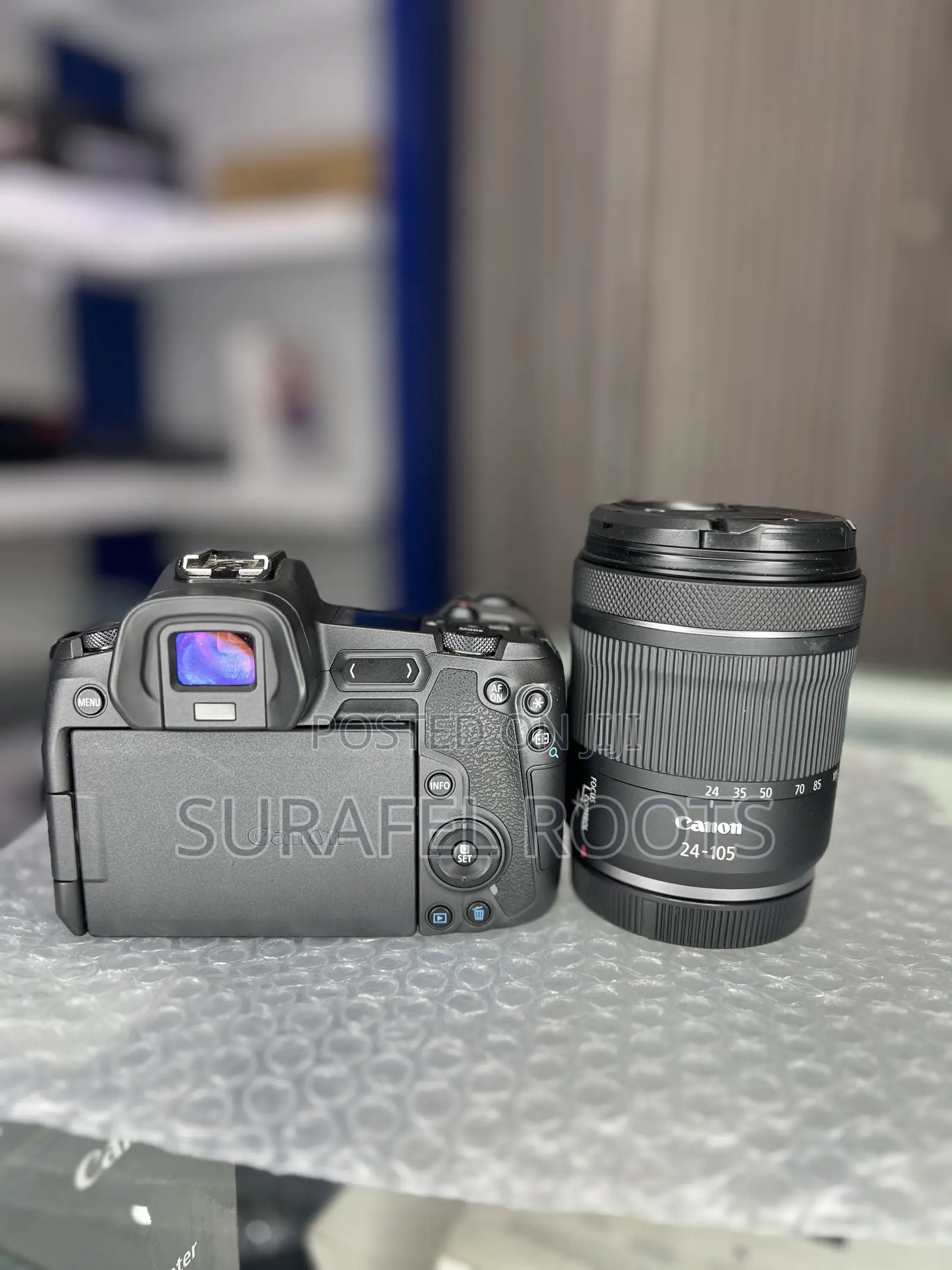 R Original Canon Camera Woth “ Lens New