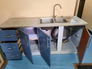 ኪችን ካብኔት 1.90c.M