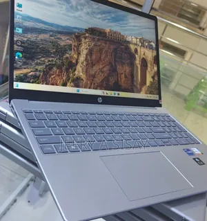 Photo - New Laptop HP Stream Notebook 16GB Intel Core I5 SSD 1T