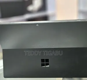 New Laptop Microsoft Surface Pro 7 16GB Intel Core I7 SSD 512GB