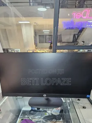 New Desktop Computer HP 280 G3 8GB Intel Core I5 SSD 512GB