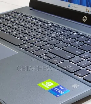New Laptop Apple MacBook Pro M1 16GB Intel Core I7 SSD 256GB