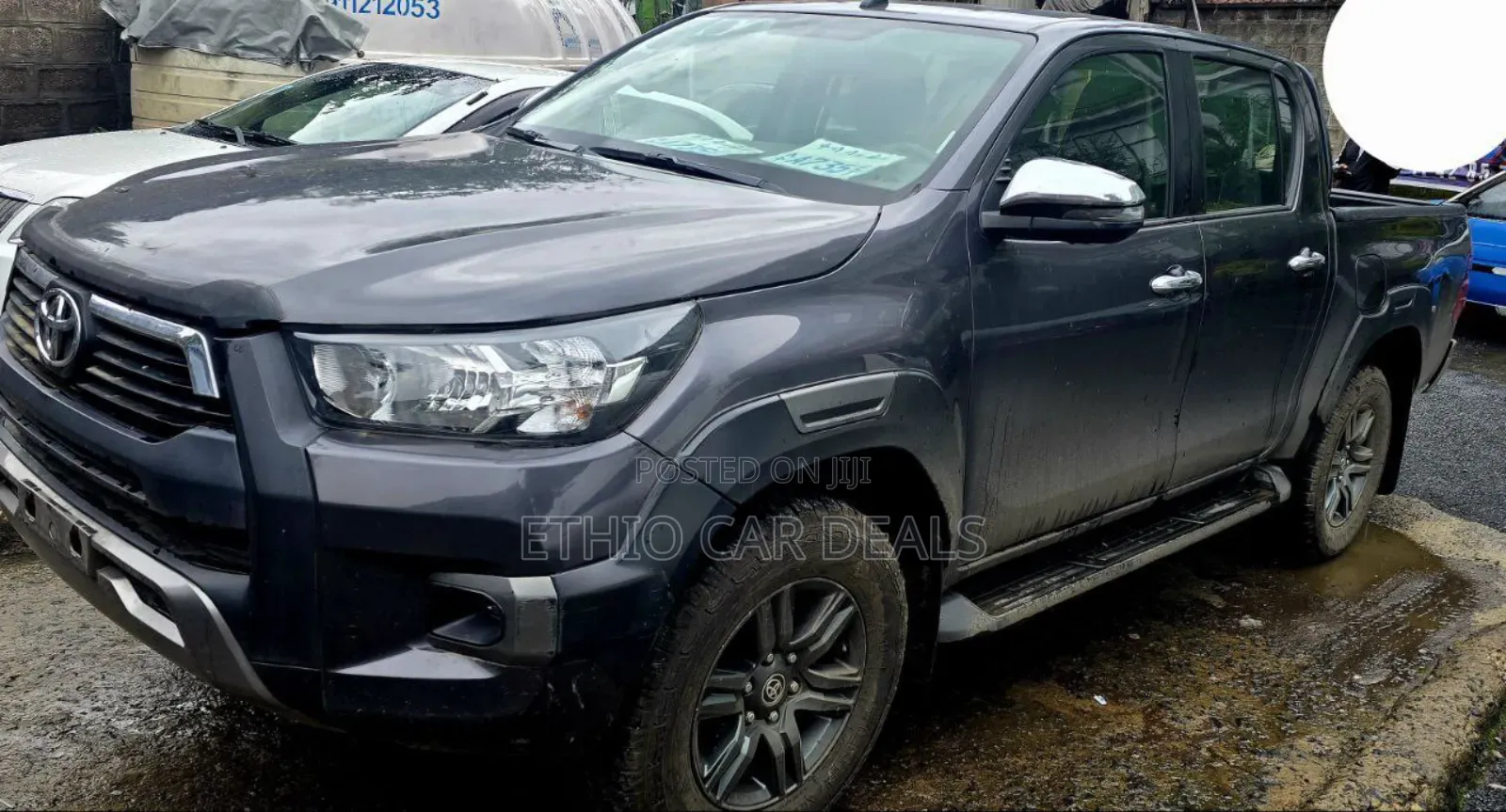 Toyota Hilux 2021 Black