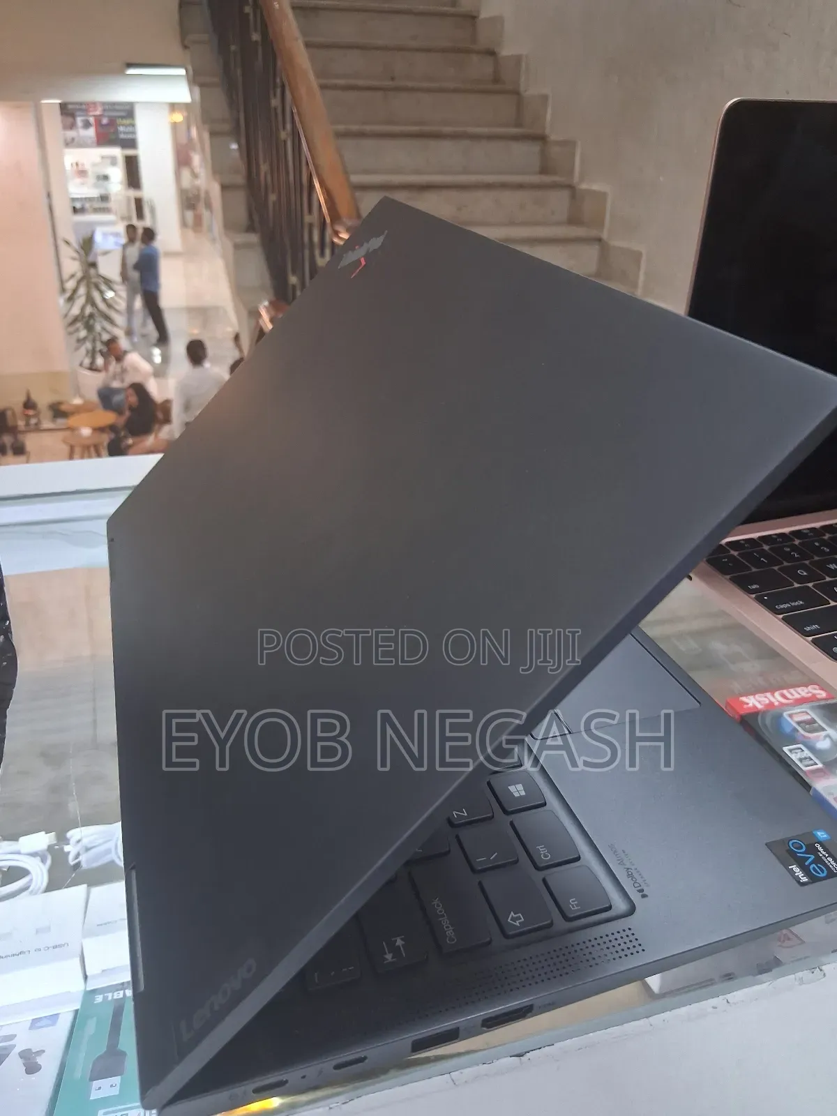 New Laptop Lenovo Thinkpad X1 Yoga 16GB Intel Core I7 SSD 512GB