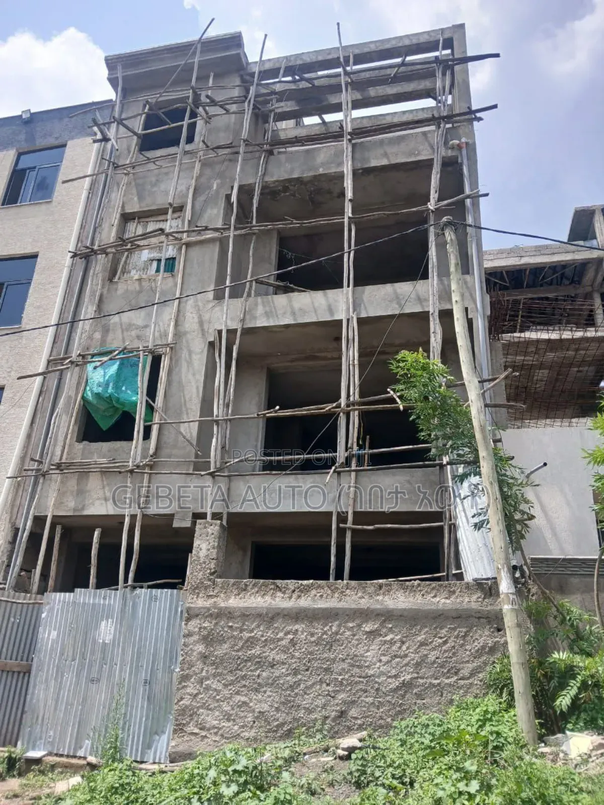 8bdrm House in Tulu Dimtu Alem Bank, Akaky Kaliti for sale