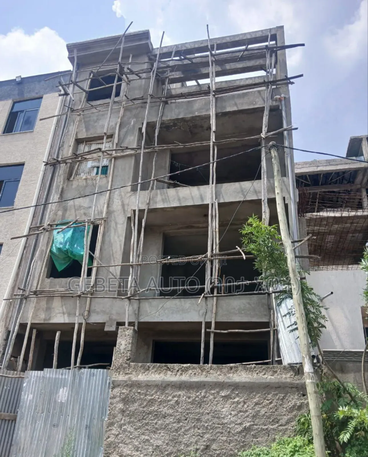 8bdrm House in Tulu Dimtu Alem Bank, Akaky Kaliti for sale