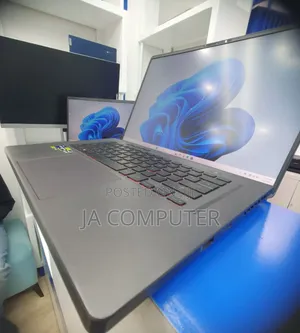 New Laptop Asus ROG Zephyrus G15 16GB Intel Core I9 SSD 1T