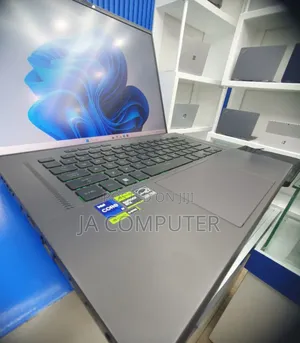 New Laptop Asus ROG Zephyrus G15 16GB Intel Core I9 SSD 1T