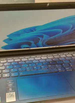 Photo - New Laptop Lenovo IdeaPad Flex 15 12GB Intel Core I7 SSD 512GB