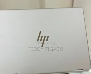 Photo - New Laptop HP Spectre 16GB Intel Core I5 SSD 1T