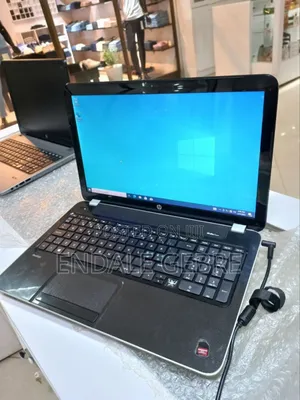 New Laptop HP Pavilion 15 4GB AMD A6 HDD 1T