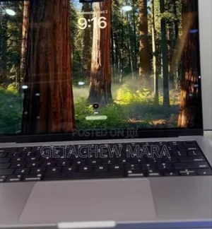 New Laptop Apple MacBook Pro M1 16GB Intel Core I5 SSD 512GB