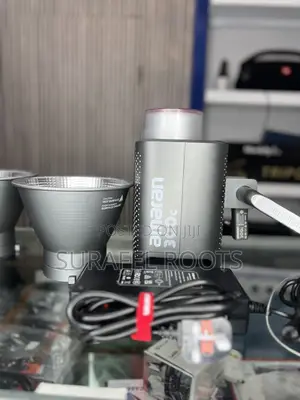 Photo - Amaran Light 300 C