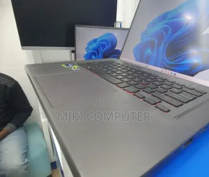 New Laptop Asus ROG Zephyrus G15 16GB Intel Core I9 SSD 1T