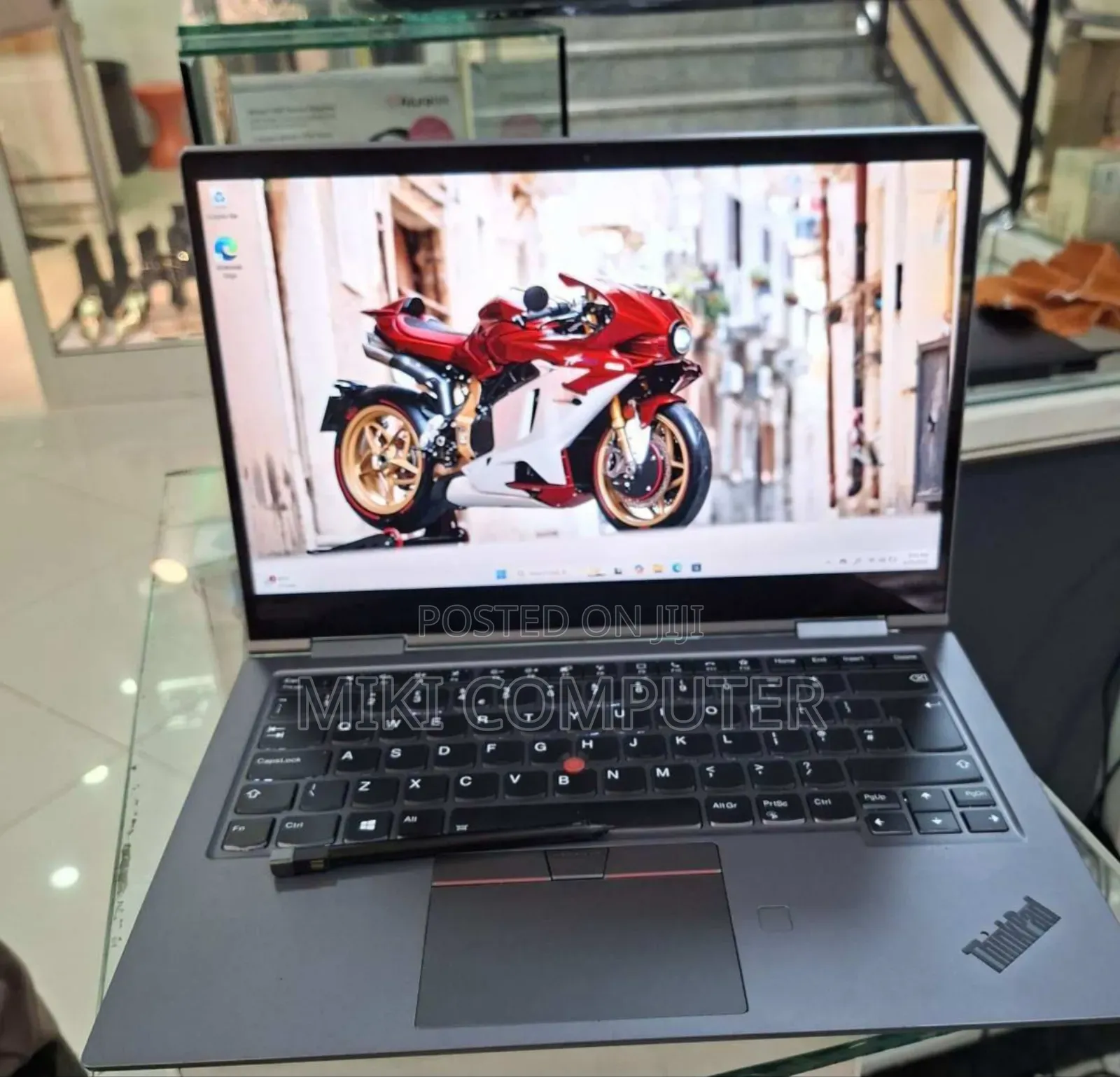 New Laptop Lenovo Thinkpad X1 Yoga 16GB Intel Core I7 SSD 512GB