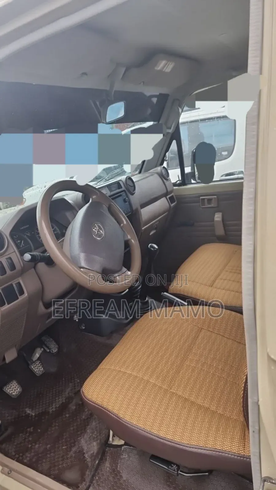 Toyota Land Cruiser 2019 Yellow