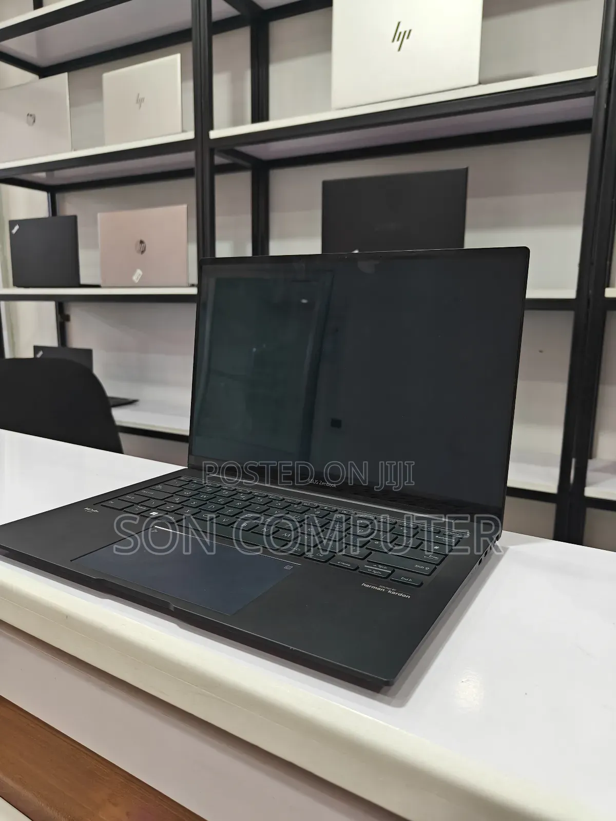 New Laptop Asus ZenBook 13 UX331UN 16GB Intel SSD 512GB