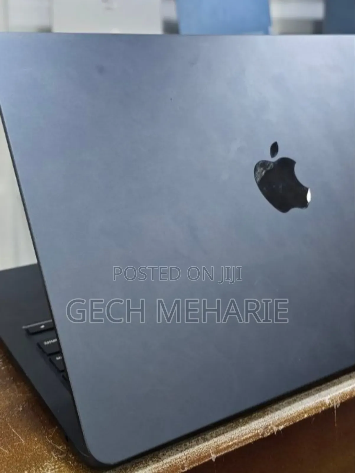 New Laptop Apple MacBook Air 2022 M2 8GB Apple M2 SSD 256GB