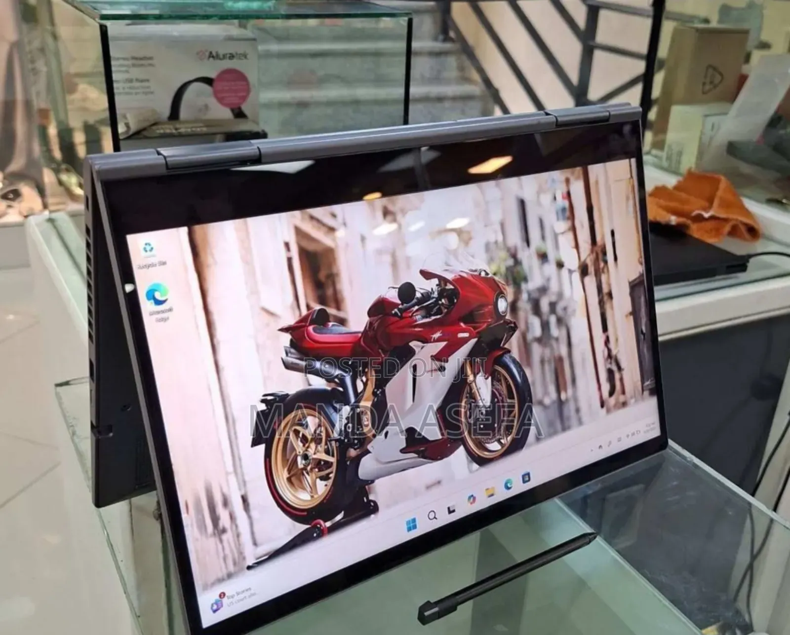 New Laptop Lenovo ThinkPad Yoga 16GB Intel Core I7 SSD 512GB